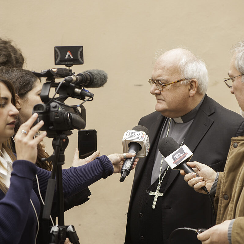 un mare di porti lontani - conferenza stampa - foto di donato guerrini