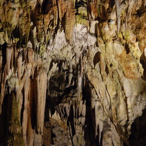 grotte di postumia - by alessandro guerrini